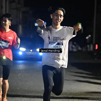 Runner Photo 7654911