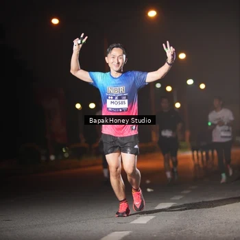 Runner Photo 7654918