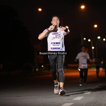 Runner Photo 7654922