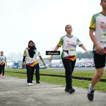 Runner Photo 7654948