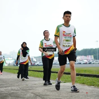 Runner Photo 7654952
