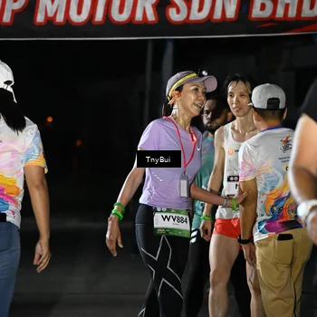 Runner Photo 7654970