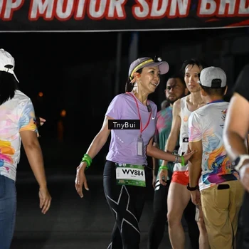 Runner Photo 7654974