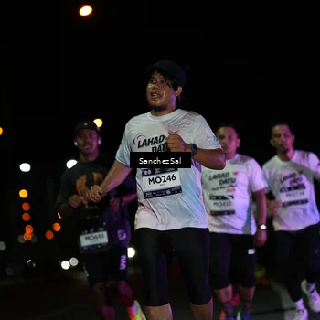 Runner Photo 7654978