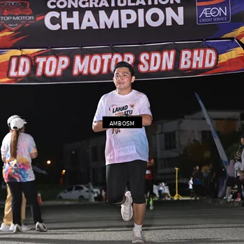 Runner Photo 7654984