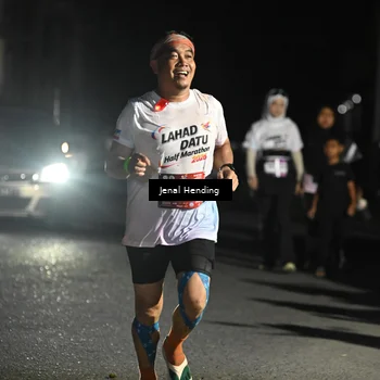 Runner Photo 7654985
