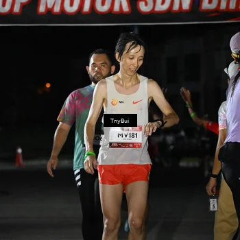 Runner Photo 7654999