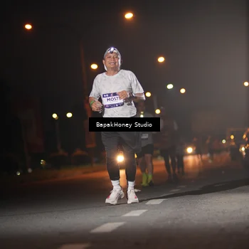 Runner Photo 7655000