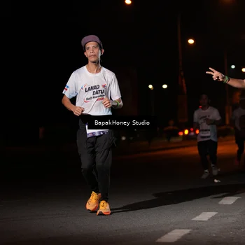 Runner Photo 7655001
