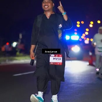 Runner Photo 7655017