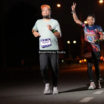 Runner Photo 7655046