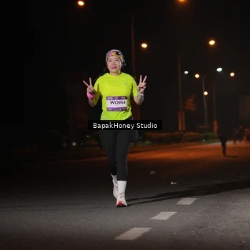 Runner Photo 7655047