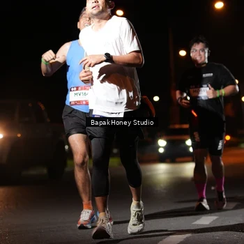 Runner Photo 7655049