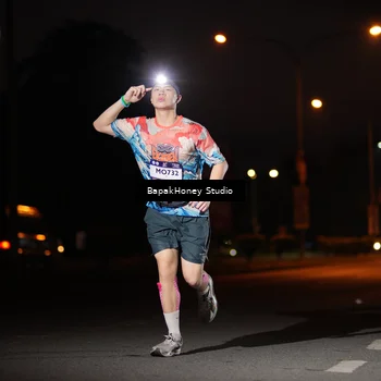 Runner Photo 7655052