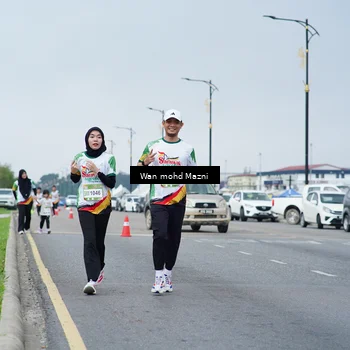 Runner Photo 7655055