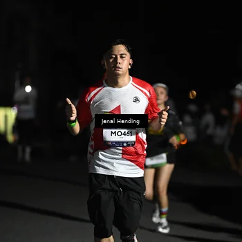 Runner Photo 7655061