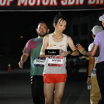 Runner Photo 7655065