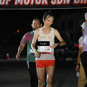 Runner Photo 7655067