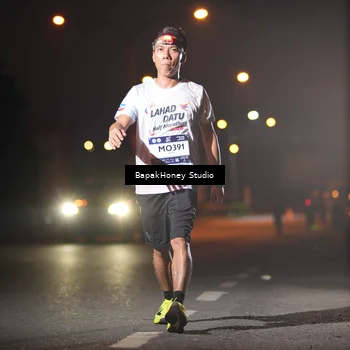 Runner Photo 7655100