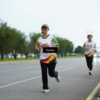Runner Photo 7655102