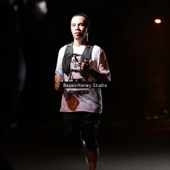Runner Photo 7655145