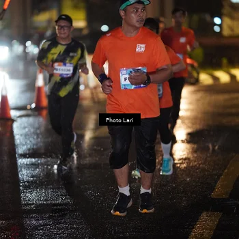 Runner Photo 7655167