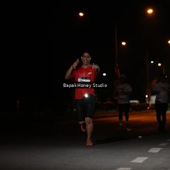 Runner Photo 7655173