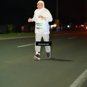 Runner Photo 7655175