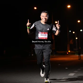 Runner Photo 7655179
