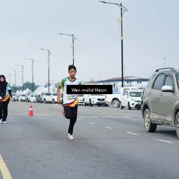 Runner Photo 7655196