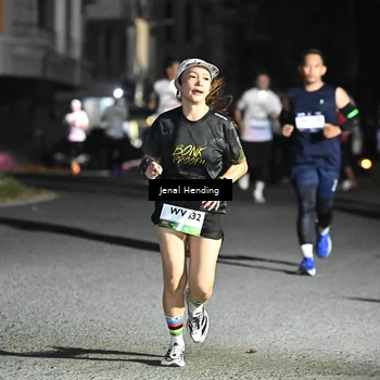 Runner Photo 7655207
