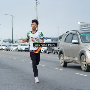 Runner Photo 7655233