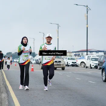 Runner Photo 7655240