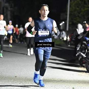 Runner Photo 7655256