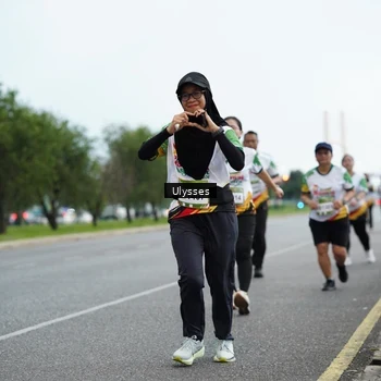 Runner Photo 7655269