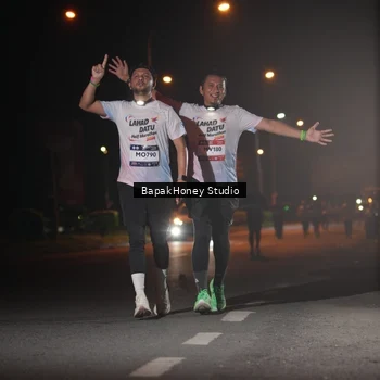 Runner Photo 7655273