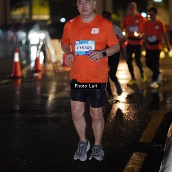 Runner Photo 7655288