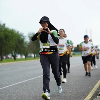 Runner Photo 7655293
