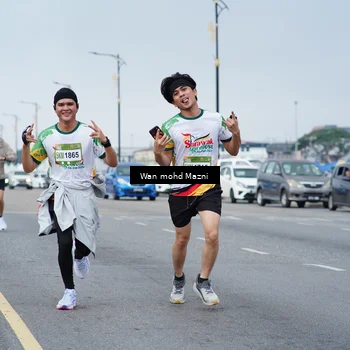 Runner Photo 7655319