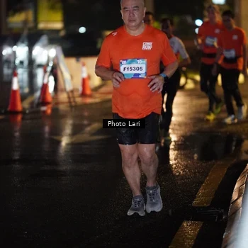Runner Photo 7655326