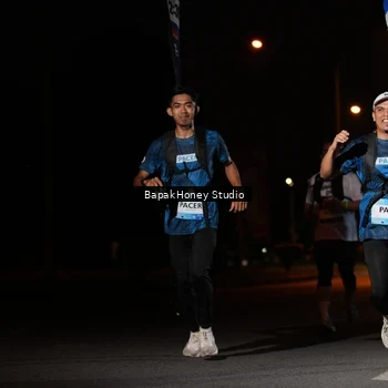 Runner Photo 7655330