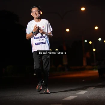 Runner Photo 7655342