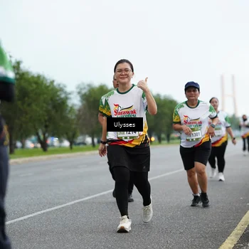Runner Photo 7655344