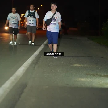 Runner Photo 7655345