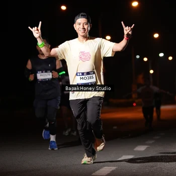 Runner Photo 7655376