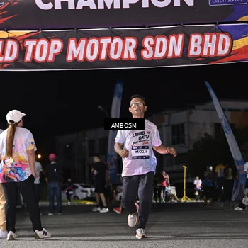 Runner Photo 7655378