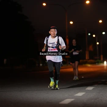 Runner Photo 7655390
