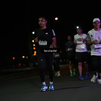 Runner Photo 7655395