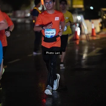 Runner Photo 7655410
