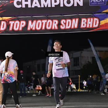 Runner Photo 7655420